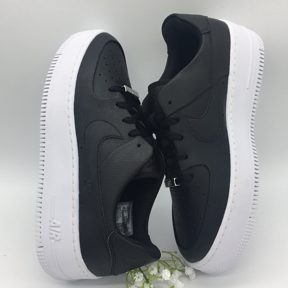 W AF1 SAGE LOW - Picture 5 of 8